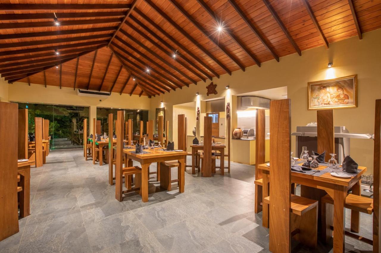 Sigiriya King'S Resort Exteriör bild