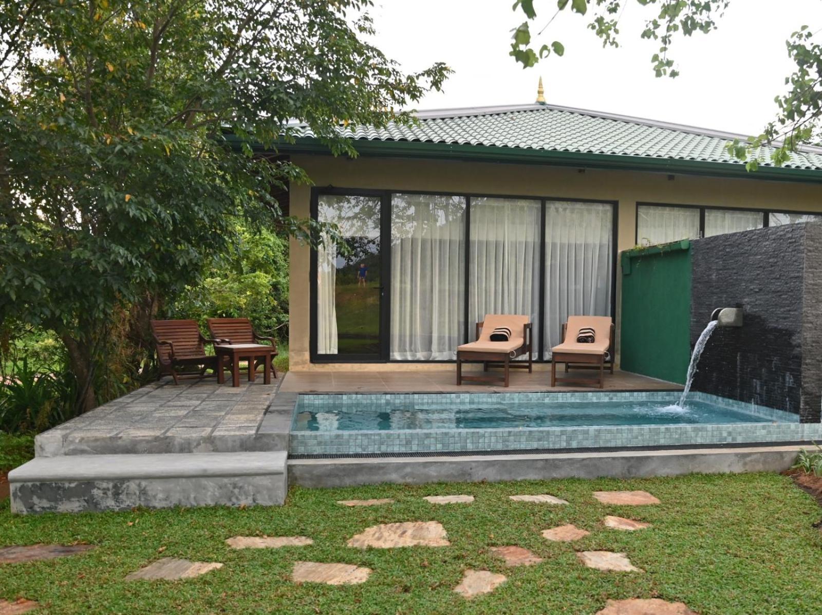 Sigiriya King'S Resort Exteriör bild